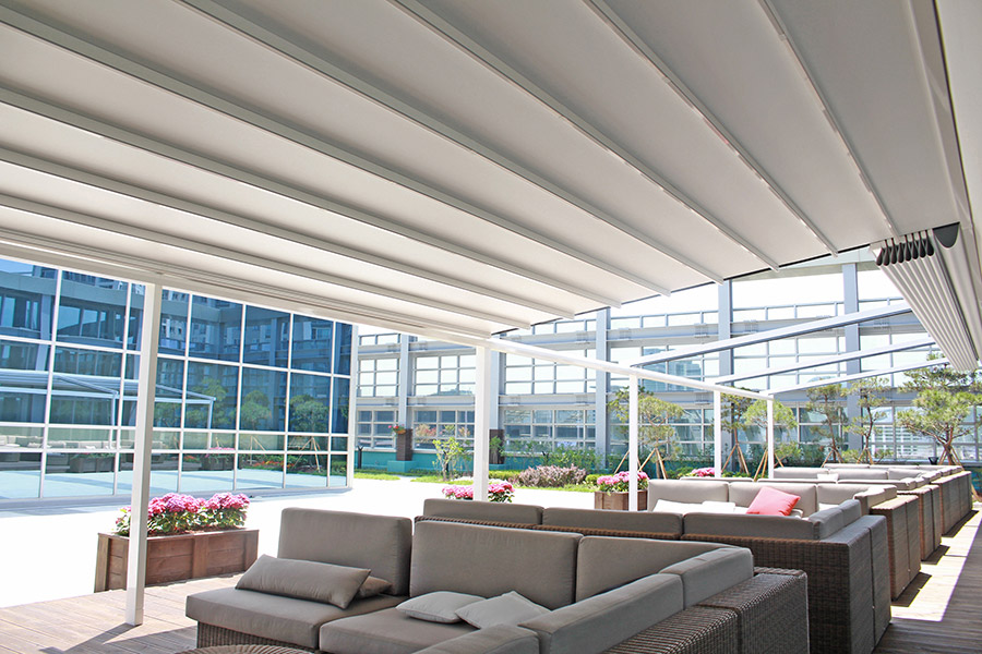 Lamellendach QUBE Center